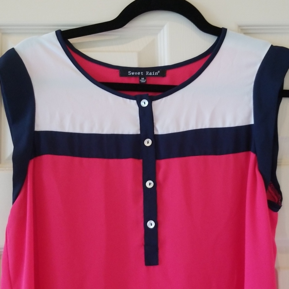 Color block blouse - Picture 2 of 4